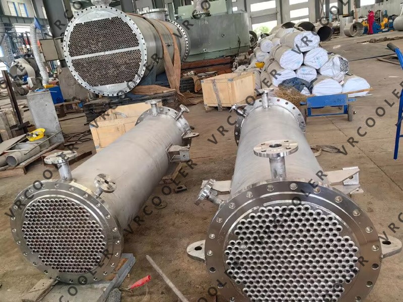 Sea water heat exchangers for a marine turbo diesel 1600hp Sea water heat exchangers for a marine turbo diesel 1600hp